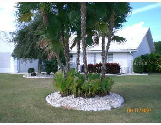 2035 BERRY ROBERTS DRIVE UNIT 52 Sun City Center,, FL 33573