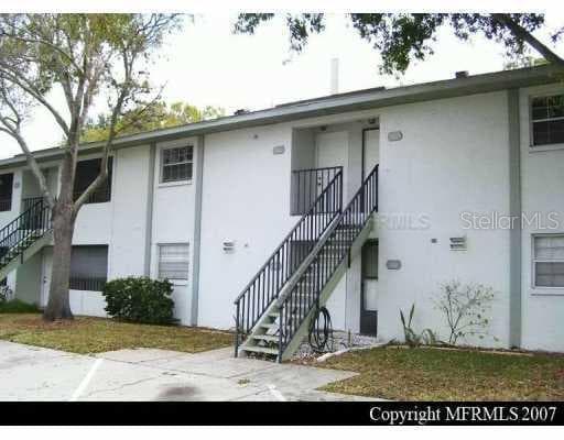 3804 N OAK DRIVE UNIT X-42 TAMPA, FL 33611