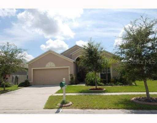 6731 MONARCH PARK DRIVE APOLLO BEACH, FL 33572