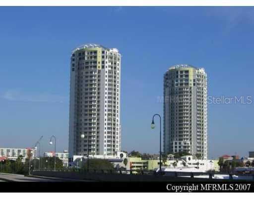 1211 E Cumberland DRIVE UNIT 802 Tampa, FL 33602
