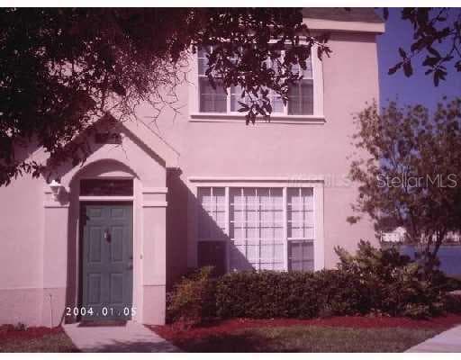 9582 LAKE CHASE ISLAND WAY UNIT 26 TAMPA, FL 33626