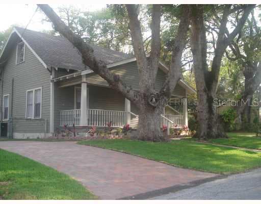 1206 E CURTIS STREET TAMPA, FL 33603