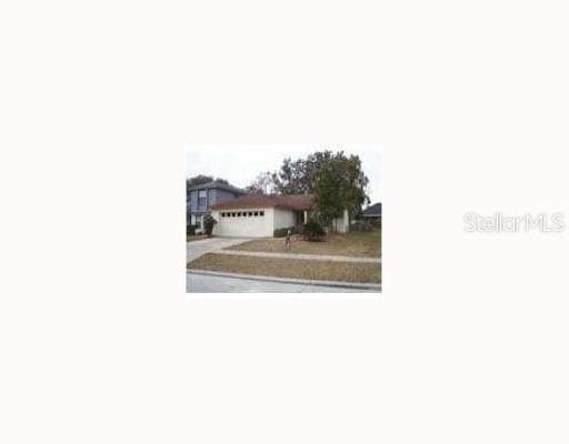 2538 WRENCREST CREEK Valrico, FL 33596