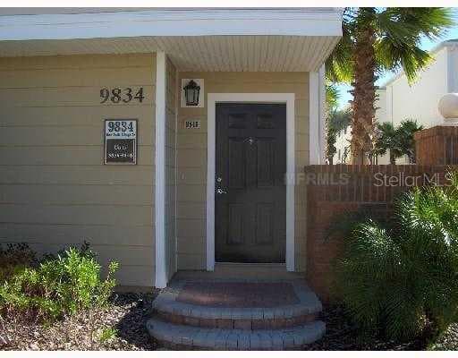 9848 W PARK VILLAGE DRIVE TAMPA, FL 33626