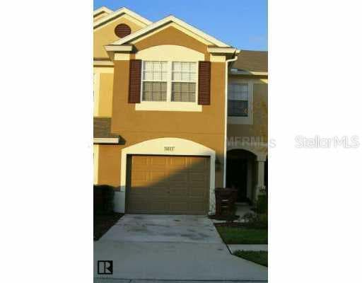 26605 CASTLEVIEW WAY WESLEY CHAPEL, FL 33543