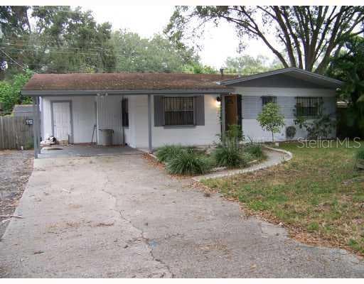 6913 DIMARCO ROAD TAMPA, FL 33634
