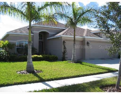1827 MIRA LAGO CIRCLE RUSKIN, FL 33570