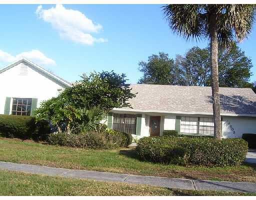 16605 ROUND OAK DRIVE Tampa, FL 33618