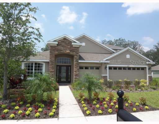6625 BLUFF MEADOW COURT WESLEY CHAPEL, FL 33544