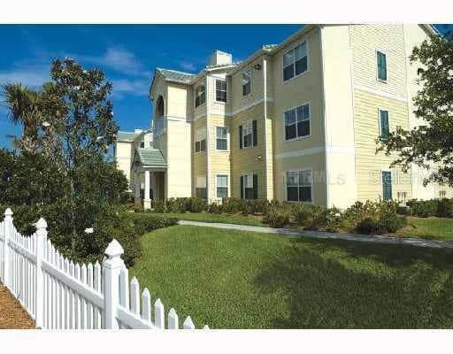 27840 WHALES STREET UNIT 104 WESLEY CHAPEL, FL 33544