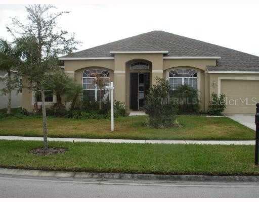 26811 SHOREGRASS DRIVE WESLEY CHAPEL, FL 33543