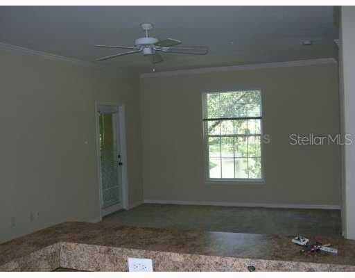 10211 COURTNEY PALMS DRIVE UNIT 302 TAMPA, FL 33619