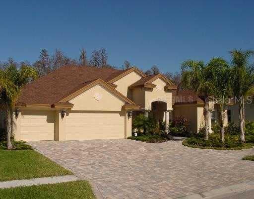 3932 SORREL VINE DRIVE WESLEY CHAPEL, FL 33544
