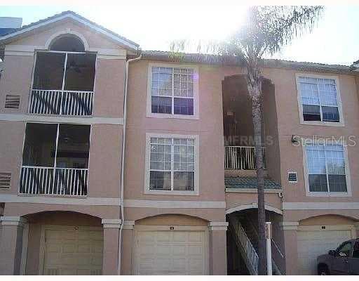 1305 BAY CLUB CIRCLE UNIT 1305 TAMPA, FL 33607