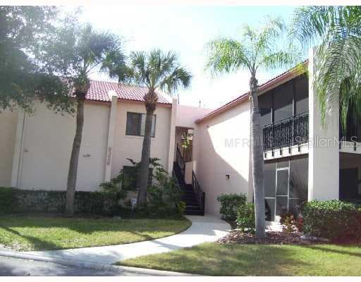 6326 GRAND BAHAMA CIRCLE UNIT F TAMPA, FL 33615