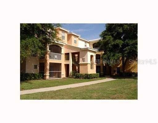8414 LUCUYA WAY UNIT 305 TAMPA, FL 33637
