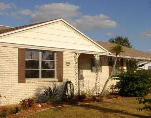 1509 CHERRY HILLS DRIVE SUN CITY CENTER, FL 33573