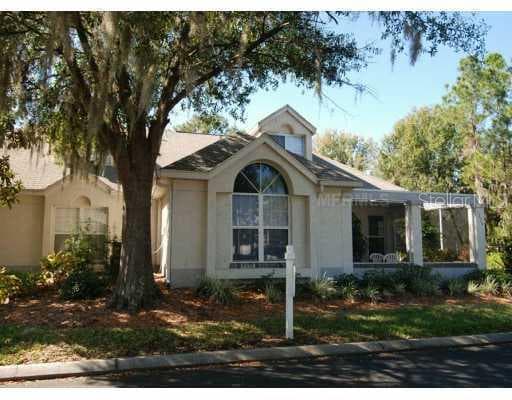 1116 GOLFVIEW WOODS DRIVE UNIT . RUSKIN, FL 33573