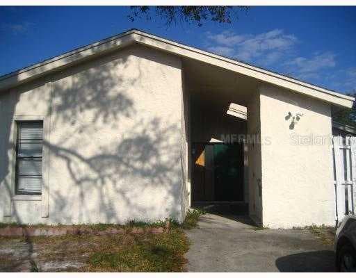 5015 CANDYWOOD COURT tampa, FL 33624