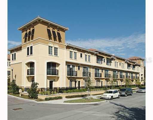 110 BEACH HAVEN LANE UNIT 110 Tampa, FL 33609