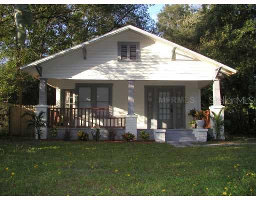 210 E CLUSTER AVENUE TAMPA, FL 33604