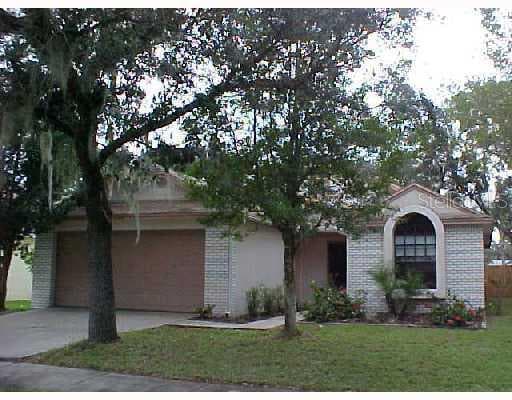 2622 WRENCREST CREEK Valrico, FL 33594