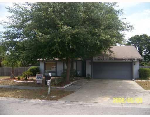 735 CLIMATE DRIVE BRANDON, FL 33511