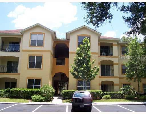 5602 Pinnacle Heights CIRCLE UNIT 3-302 Tampa, FL 33624