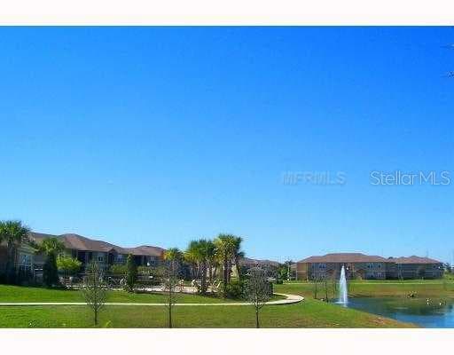5908 BRICKLEBERRY LANE UNIT 102 ZEPHYRHILLS, FL 33541