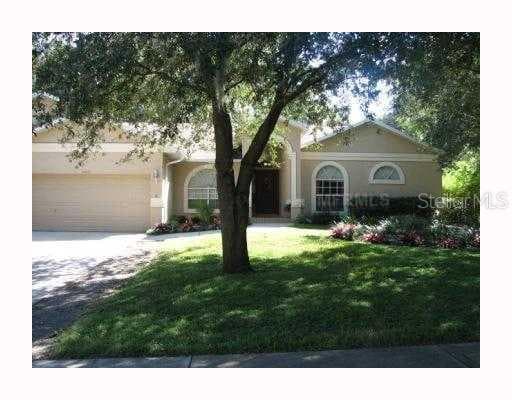 2208 WHITLOCK PLACE DOVER, FL 33527
