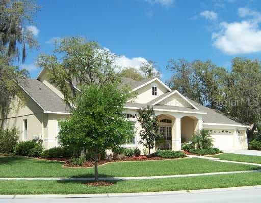 15912 SORAWATER DRIVE LITHIA, FL 33547