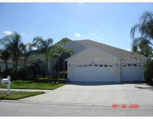 5427 SILVER CHARM WESLEY CHAPEL, FL 33544
