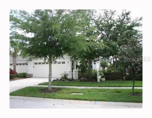 6059 SANDHILL RIDGE DRIVE Lithia, FL 33547