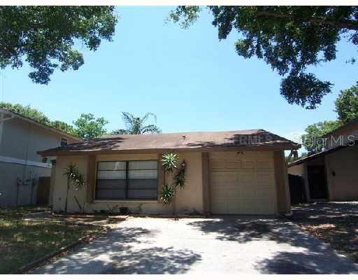 4828 GROVE POINT DRIVE Tampa, FL 33624