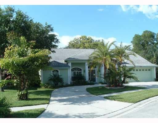 5646 GLENCREST BOULEVARD Tampa, FL 33625