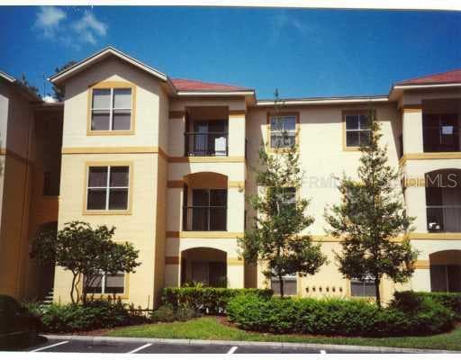 5608 PINNACLE HEIGHTS CREEK UNIT 109 tampa, FL 33624