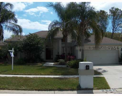 2257 EAGLE BLUFF DRIVE VALRICO, FL 33594