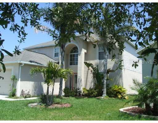 13038 WATERBOURNE DRIVE GIBSONTON, FL 33534