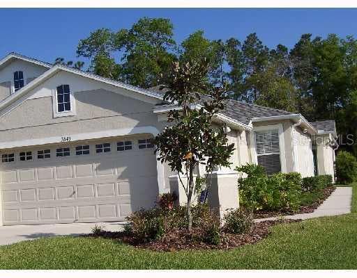 7643 DEER PATH LANE LAND O LAKES, FL 34637