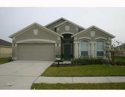 7308 GUILFORD PINE LANE Apollo Beach, FL 33572