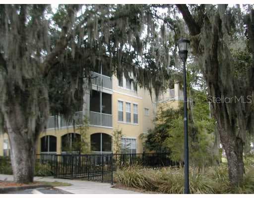 1203 High Hammock DRIVE UNIT 3-206 Tampa, FL 33619