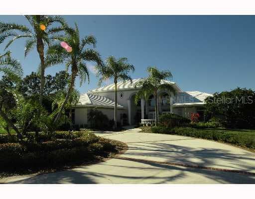 18604 AVENUE MONACO TAMPA, FL 33558