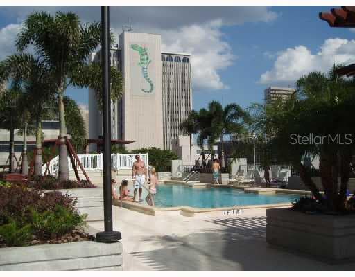 777 ashley DRIVE UNIT 1910 TAMPA, FL 33602