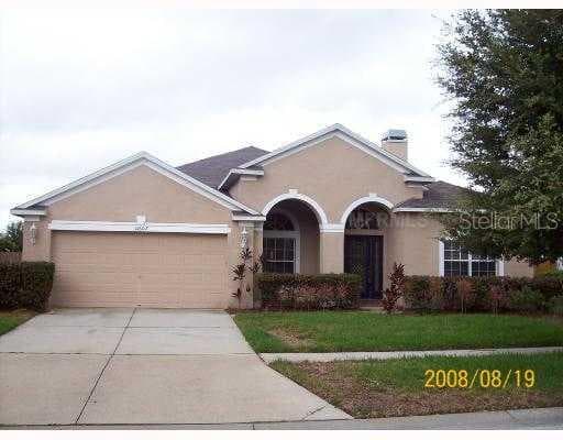 11607 GROVE ARCADE DRIVE RIVERVIEW, FL 33579