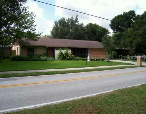 1001 VALRICO LAKE ROAD VALRICO, FL 33594