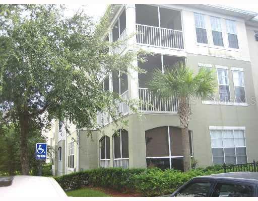 9306 CRESCENT LOOP CIRCLE UNIT 202 Hillsborough, FL 33619