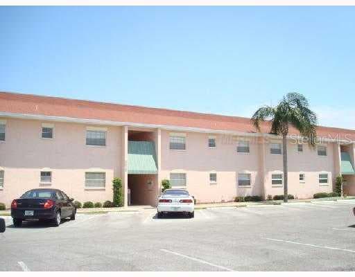 8816 BAY POINTE DRIVE UNIT D106 Tampa, FL 33615