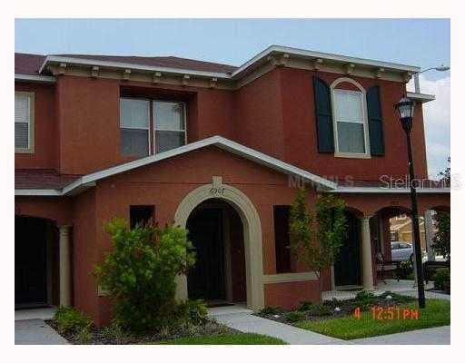 6907 HAWTHORNE TRACE LANE BRANDON, FL 33510