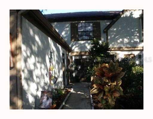 16104 DAWNVIEW DRIVE TAMPA, FL 33624