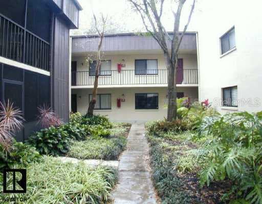 11706 RAINTREE VILLAGE UNIT A TEMPLE TERRACE, FL 33617